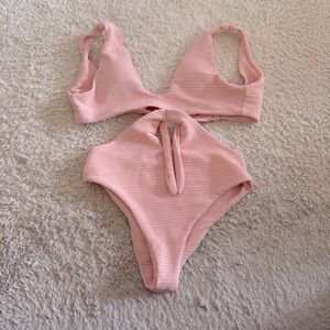 Cupshe pink swimsuit